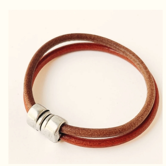 Nwt Torino Leather Company Genuine leather double cord bracelet - Picture 1 of 4